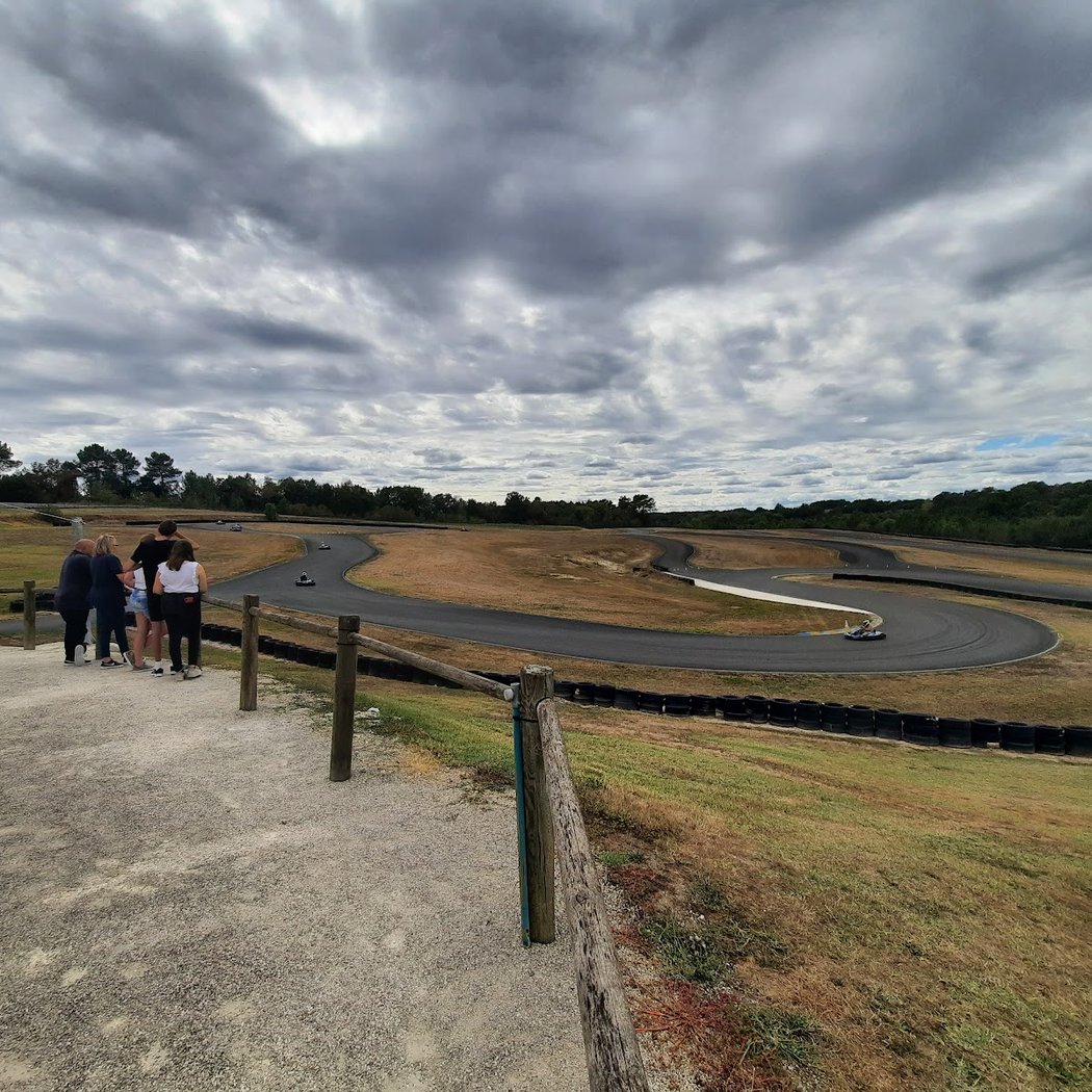 Pilotage et Karting pour Enfants 2