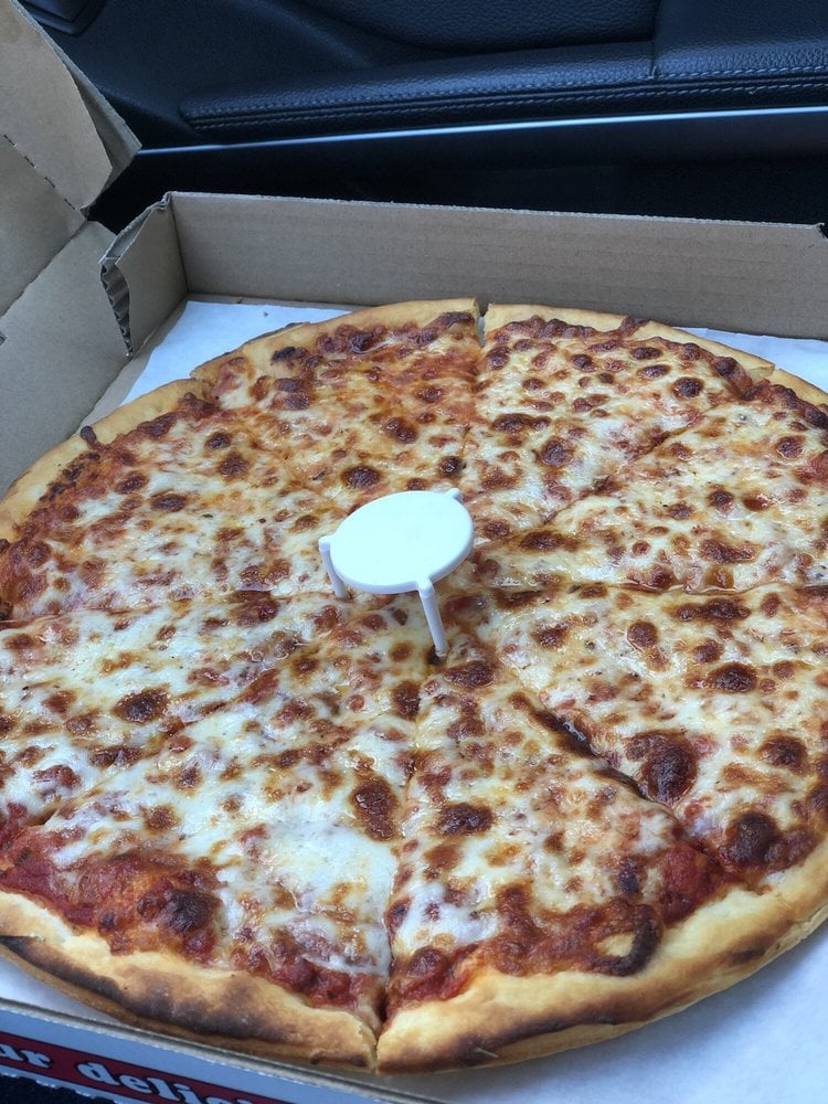 Zamboni's Pizza 3