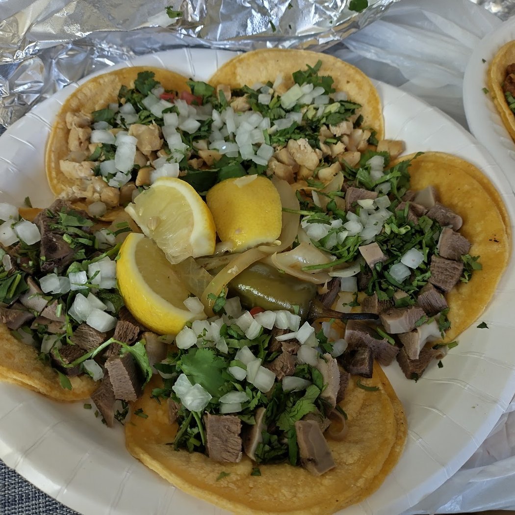 Tacos El Porkys 1