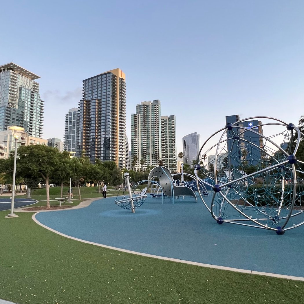 Waterfront Park 2