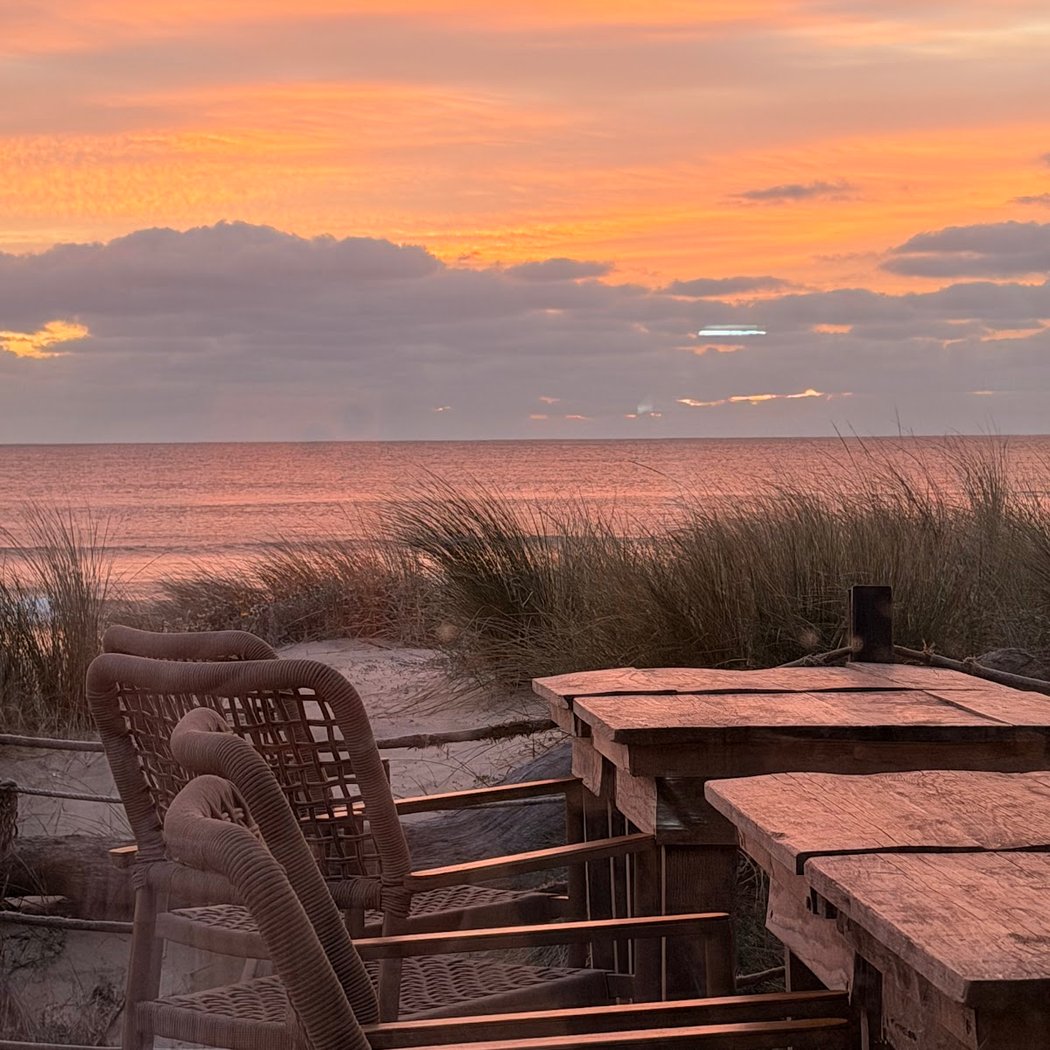 Lorosae Rising Sun - Beach Club 1