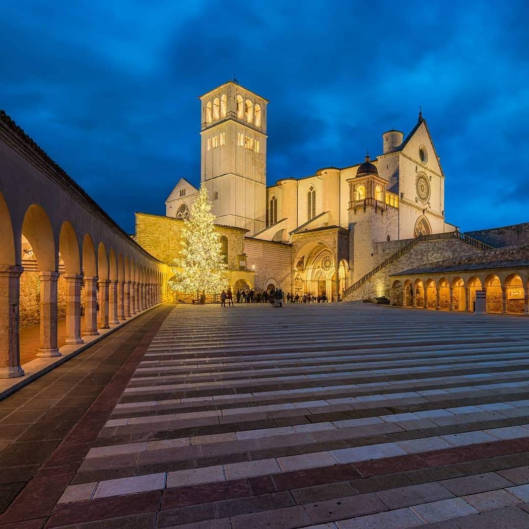 Papal Basilica and Sacred Convent of Saint Francis in Assisi 3