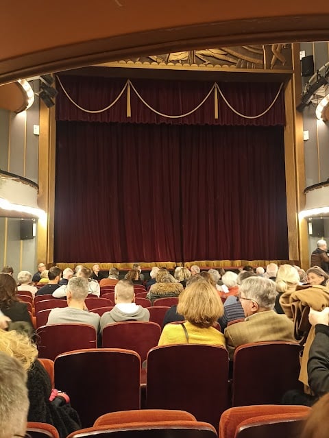 L'audience est ouverte 3