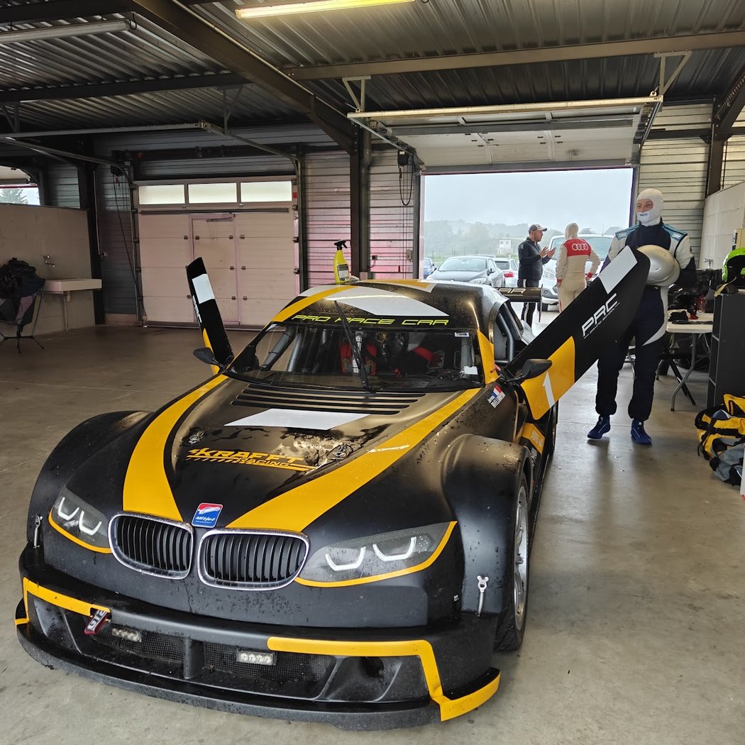 Pro Race Car 3