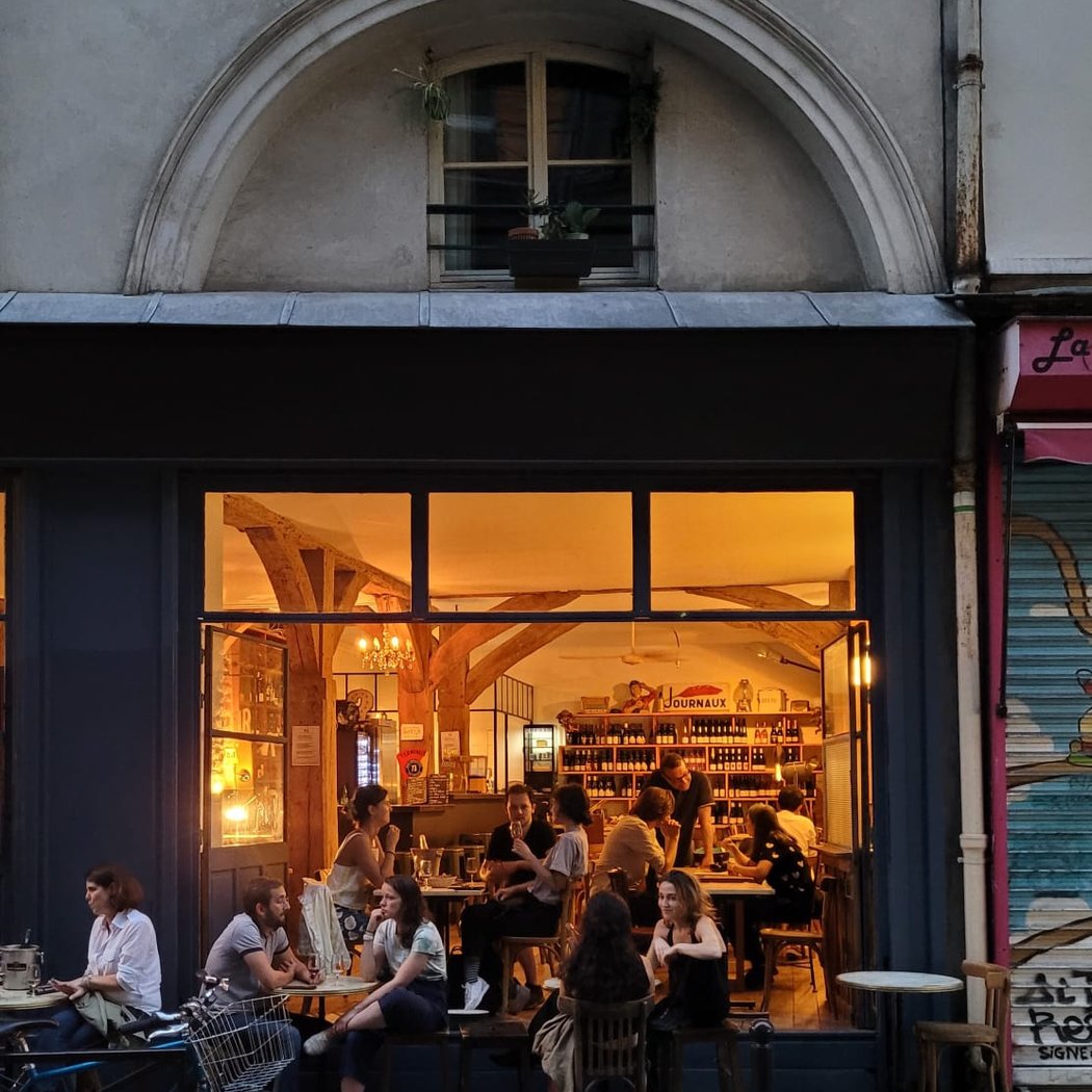 L’ Agence Bar 1