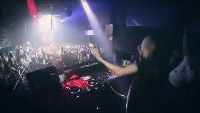 Le Castle Vania: The Red Circle Experience 1