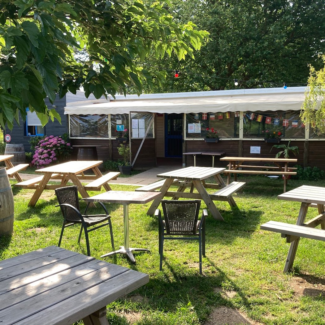 Camping & Guinguette - La Cale Sauvage 2