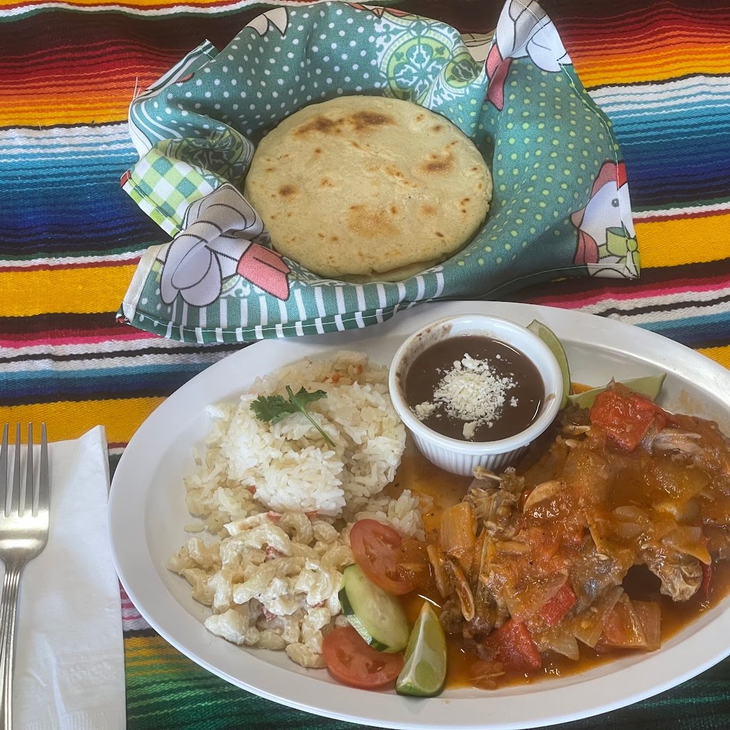 La Costa Cafe & Restaurant 1