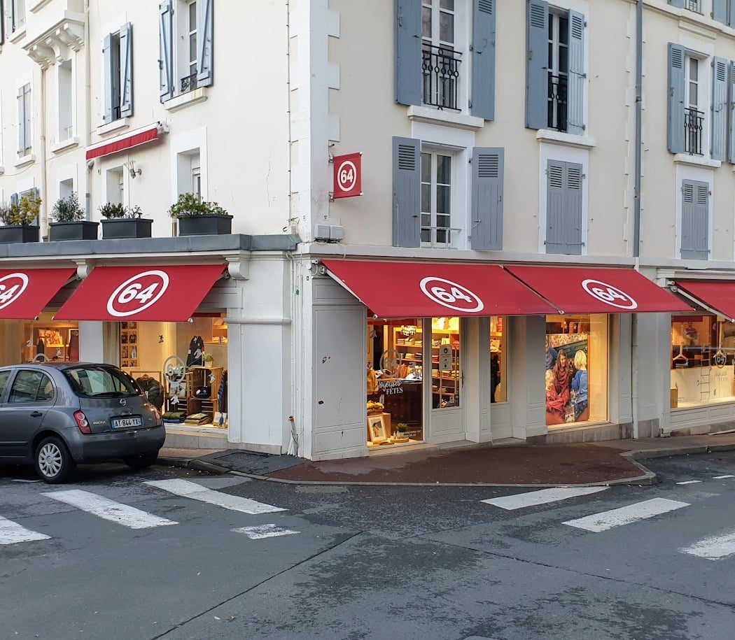 Boutique 64 1