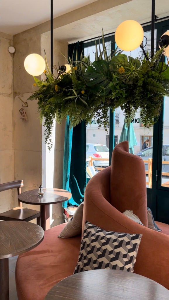 CADUCÉE Café et Restaurant 2