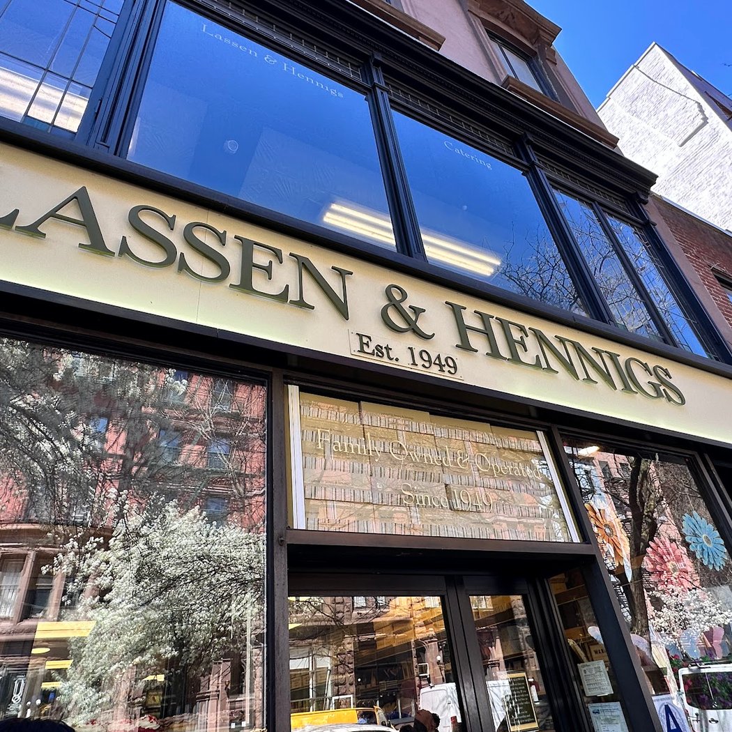 Lassen & Hennigs 4