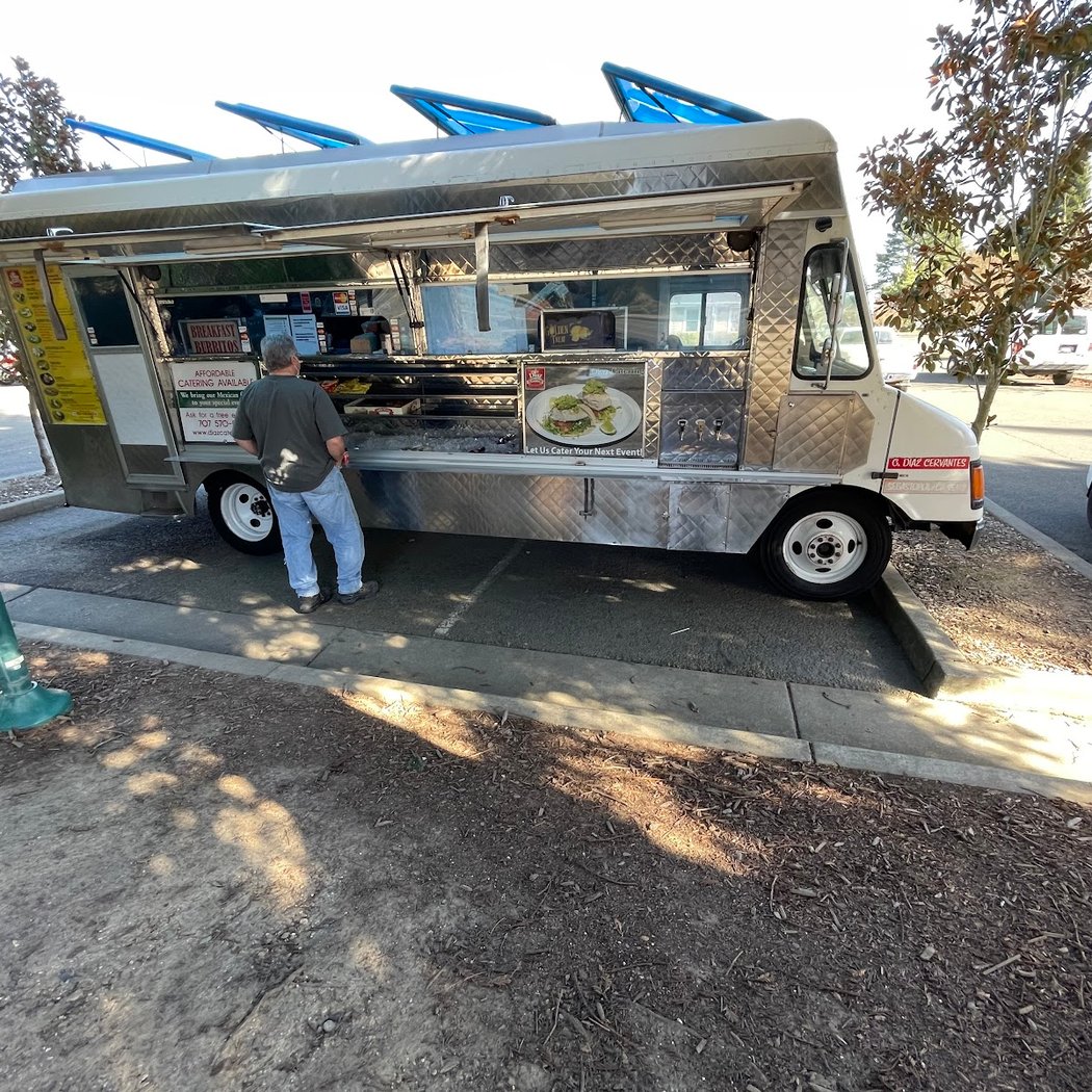 Diaz Catering Mexican Food Truck 3