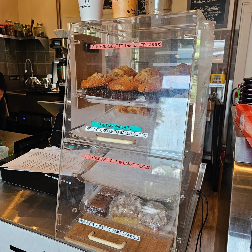 Mudd Puddle Coffee Roasters 2