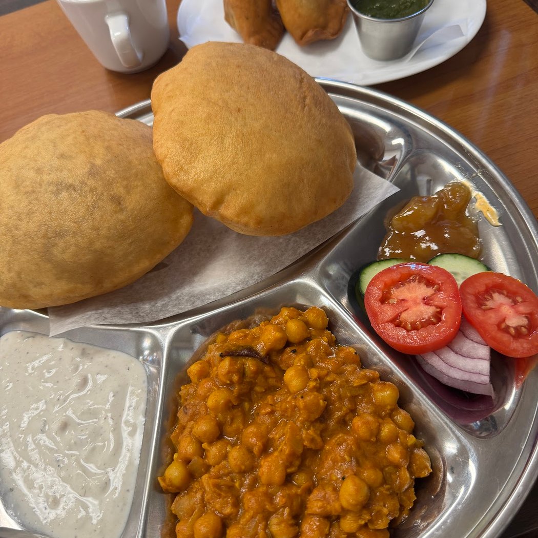 Samraj Sweets N' Chathut 1