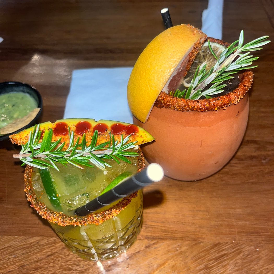 Los Molcajetes Bar & Grill 1
