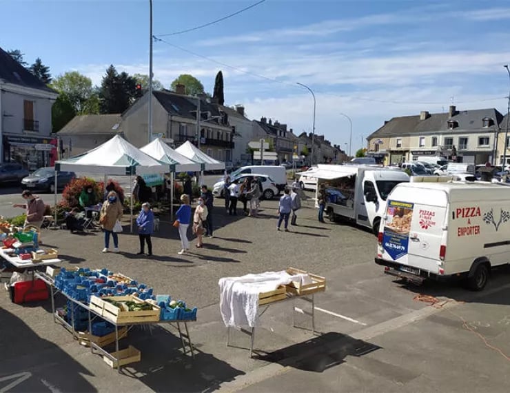 MARCHÉ LE MARDI ET LE SAMEDI 1