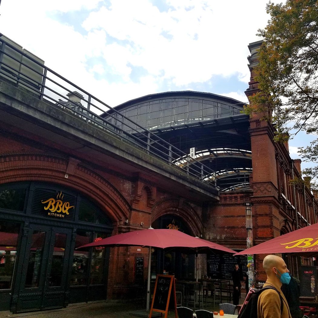 Hackescher Markt 3