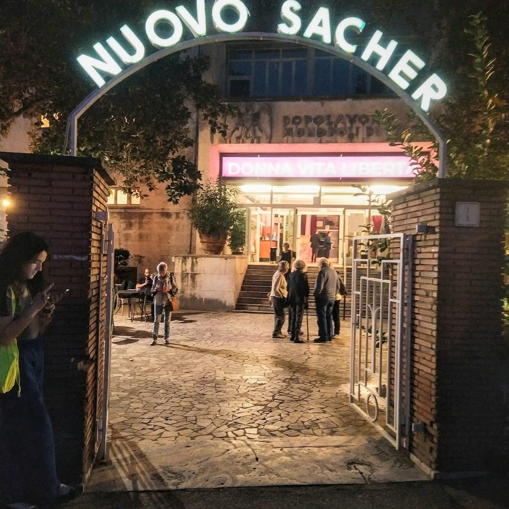 Nuovo Sacher 1