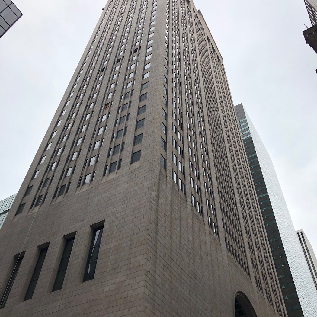 550 Madison Ave 3