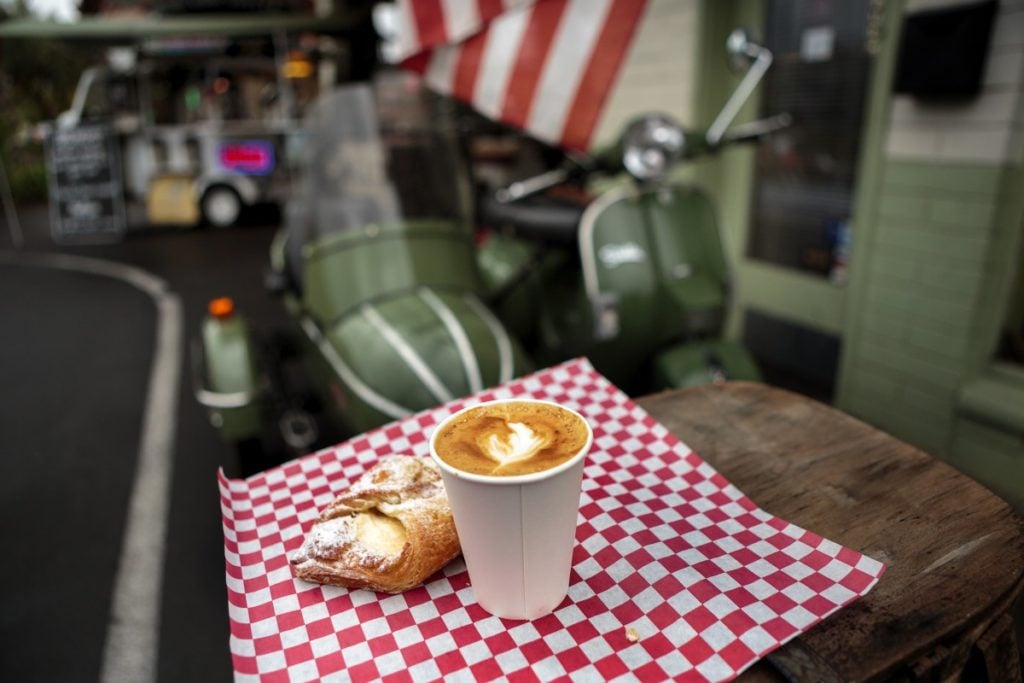 Café Scooteria 1