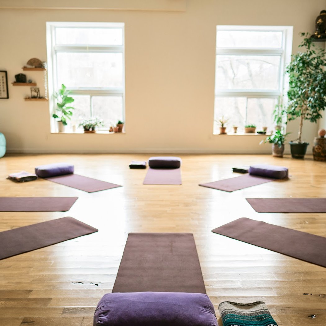 Mindfulness Meditation with Mary Welch 3