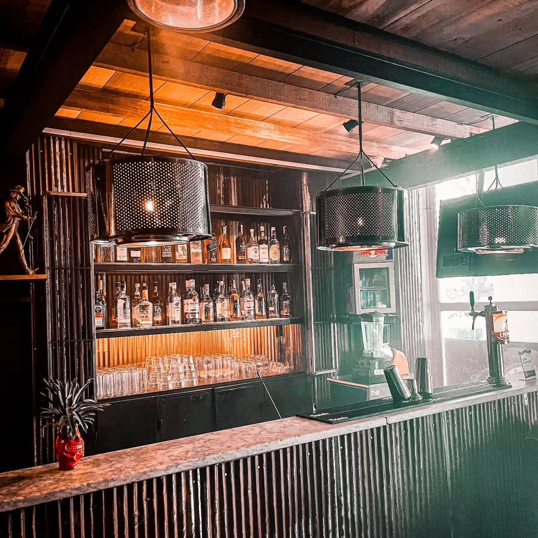 The Joint Pub & Grill 5