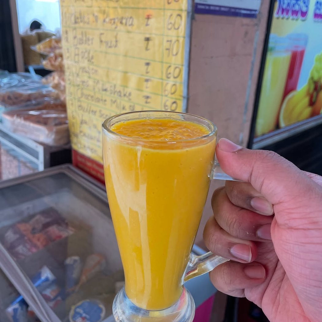Sri Vinayaka Hot Chips & Juice Center 1