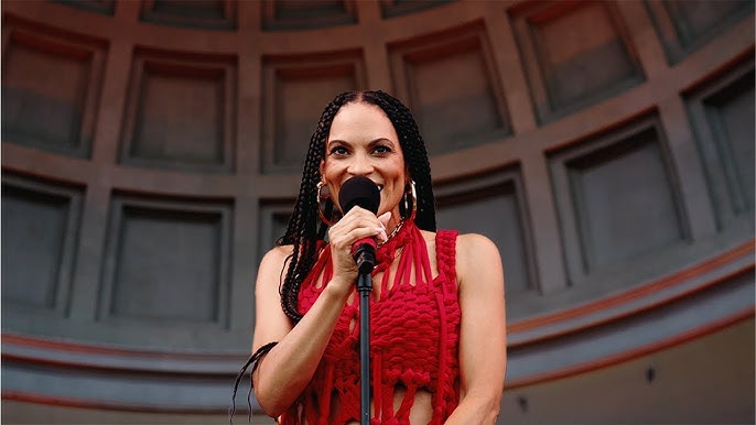 Goapele: "Closer" 25th Anniversary Tour 1