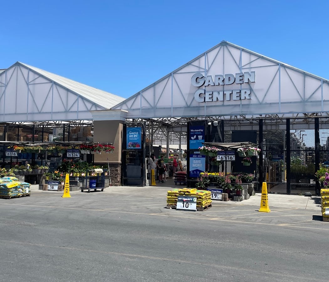Lowe's Garden Center 2