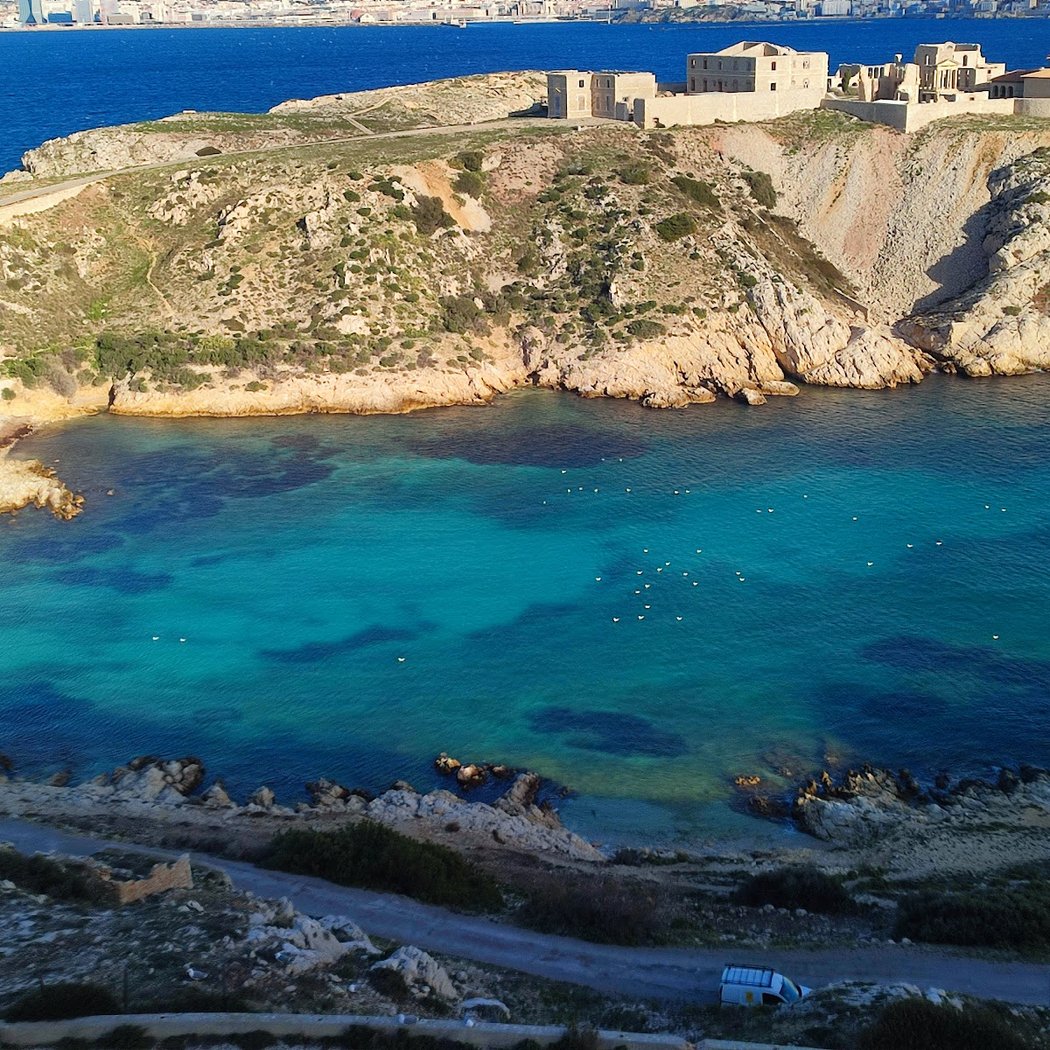 Calanque du port de Pomègues 1