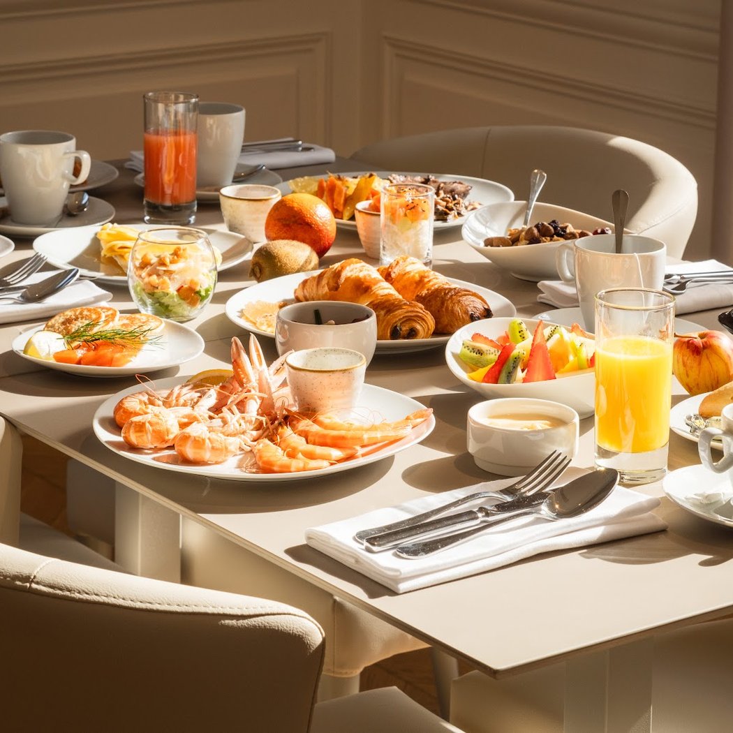 Restaurant La Toile - Hôtel Dolce by Wyndham Versailles 3