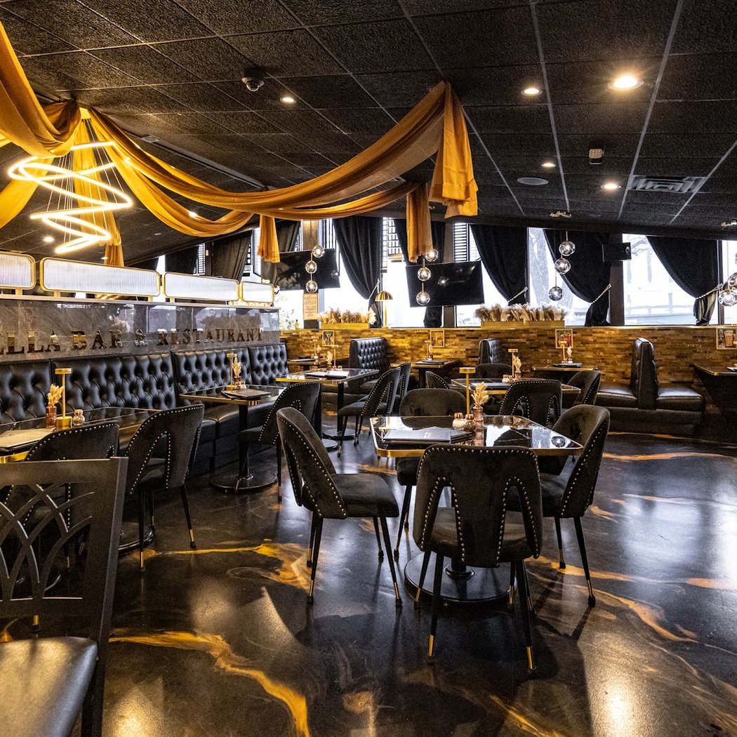 Stella Bar & Restaurant 2