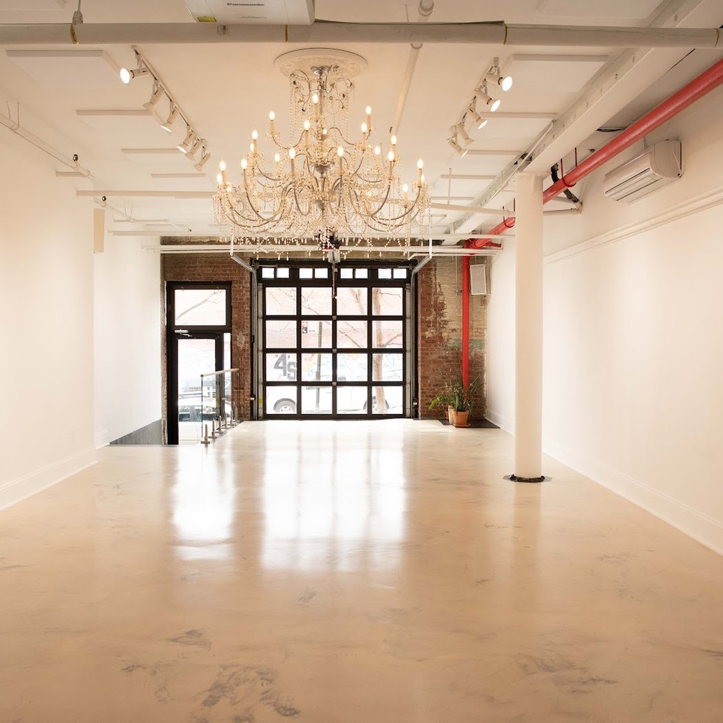 Seven House Gallery 2