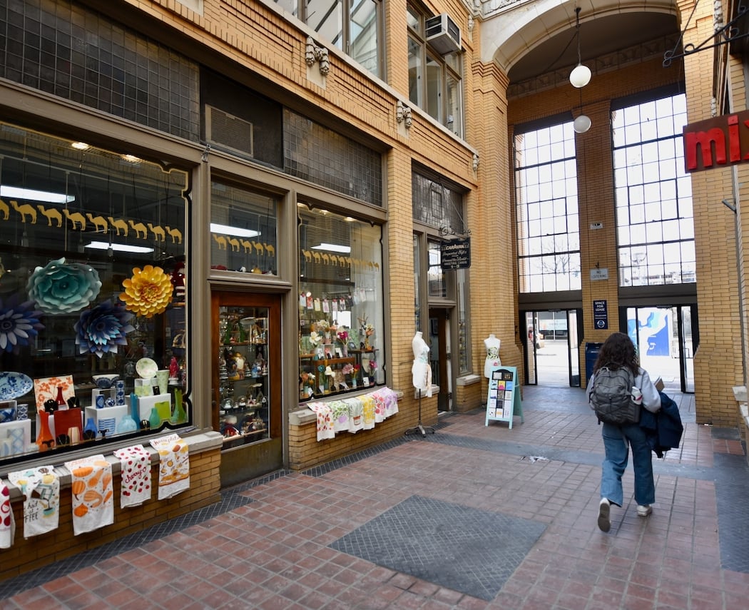 Caravan Gift Shop 2
