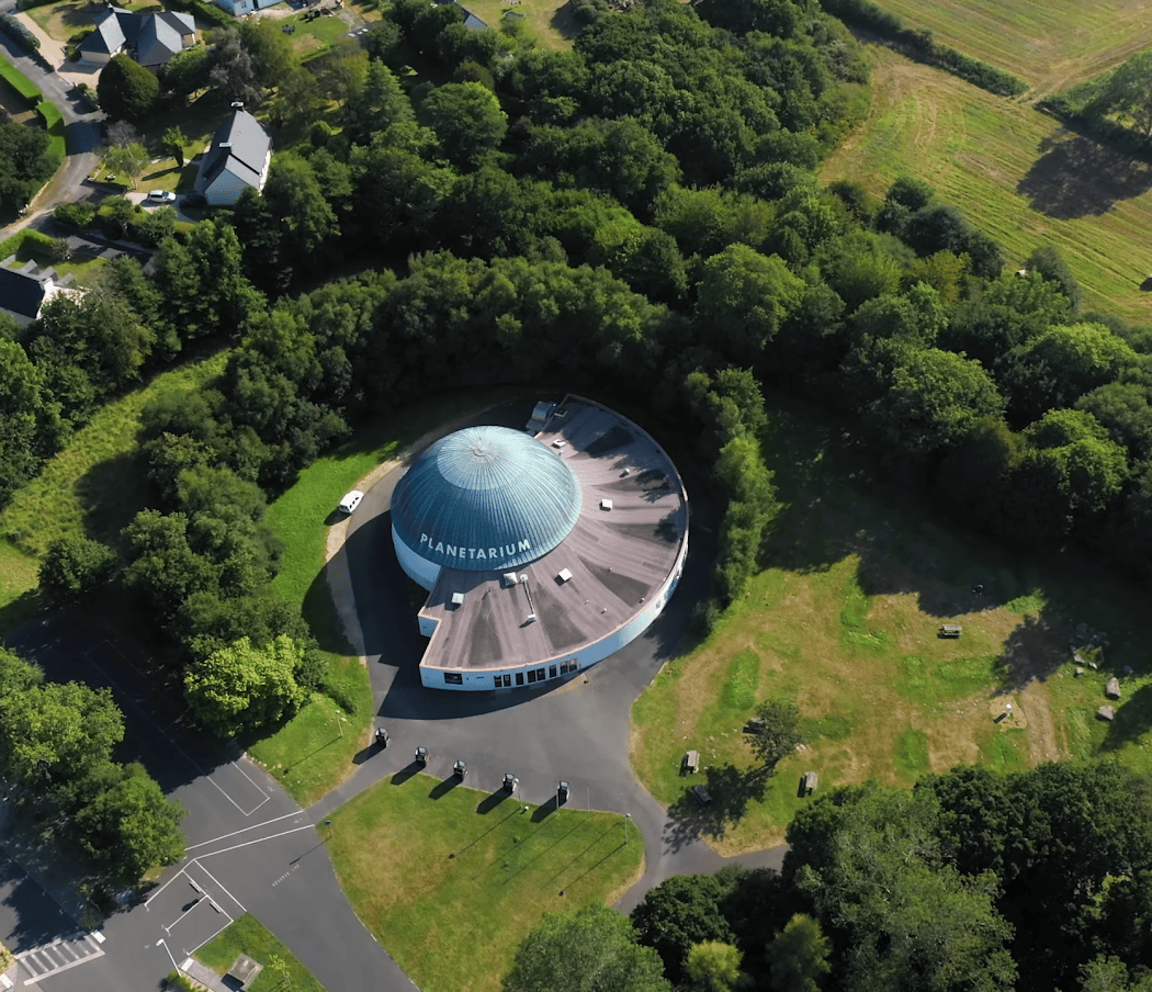Planetarium De Bretagne - Parc Du Radôme 2