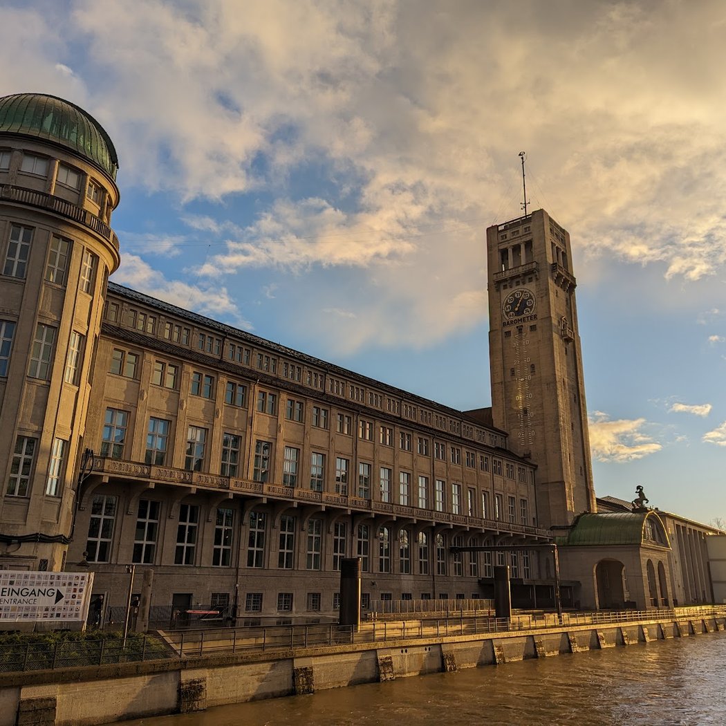 Panoramatour zur Aussichtsplattform auf den Museumsturm