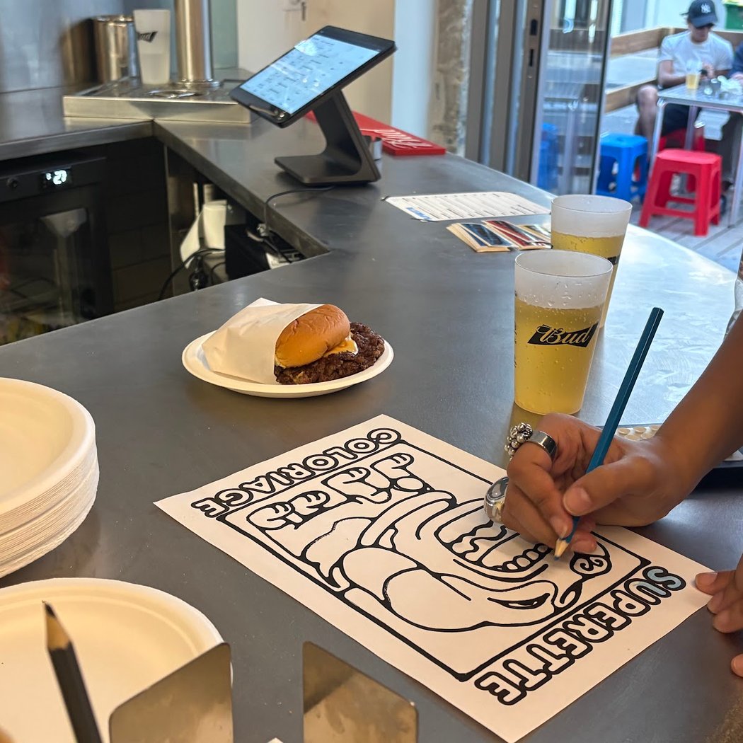 SUPERETTE BURGER 2