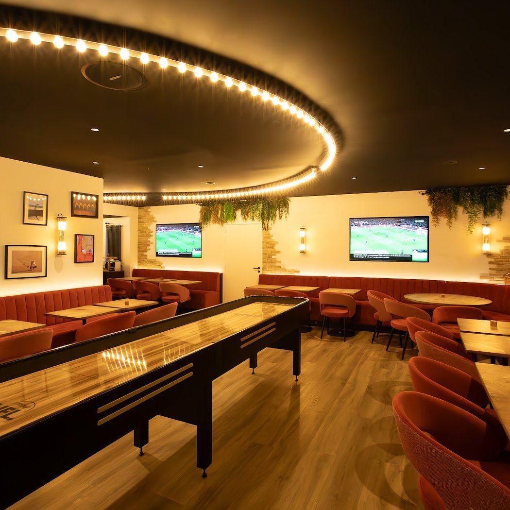 Le Sporting Nantes - Sports Bar, Fléchettes & Shuffleboard 2