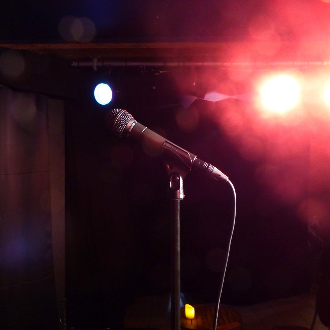 THE LAIR Cafe Theater - New place of comedy in Lyon 1