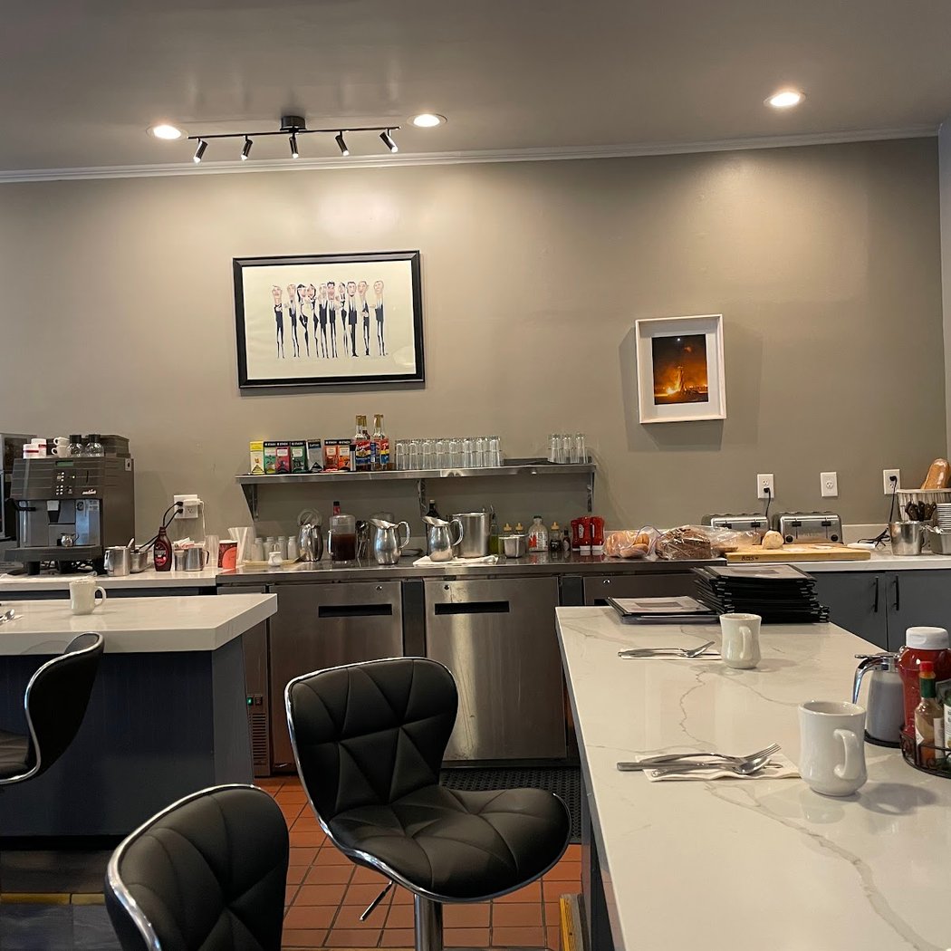 The Lighthouse Café 2