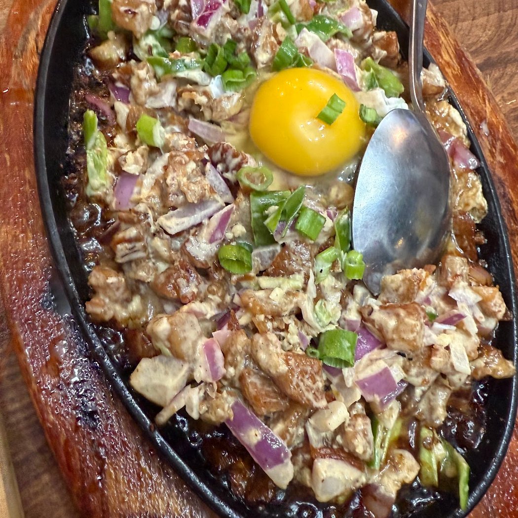 Kusina Pinoy Bistro 5