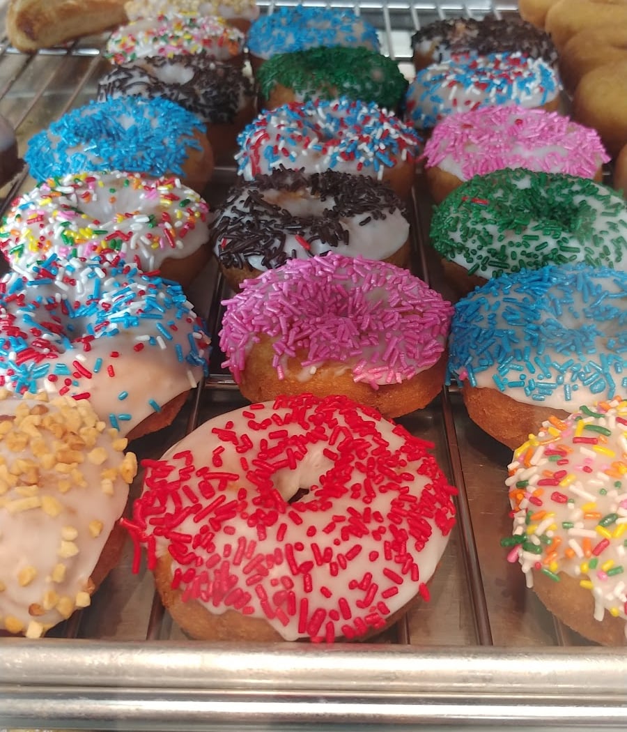 Niles Donuts 1