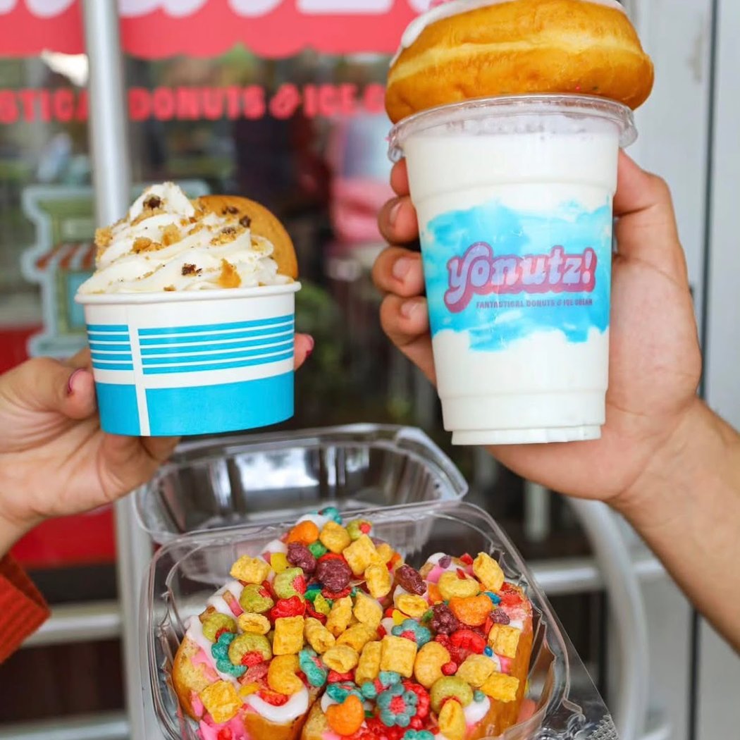 Yonutz Donuts and Ice Cream - Kingwood TX