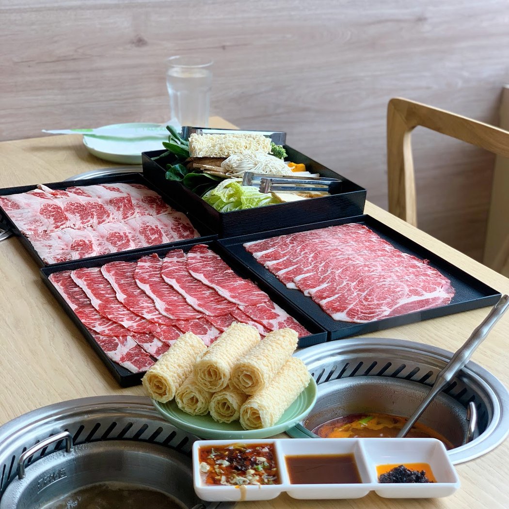 Mumu Hot Pot 1