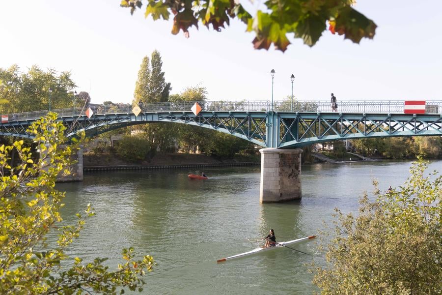 Passerelle de Bry 1