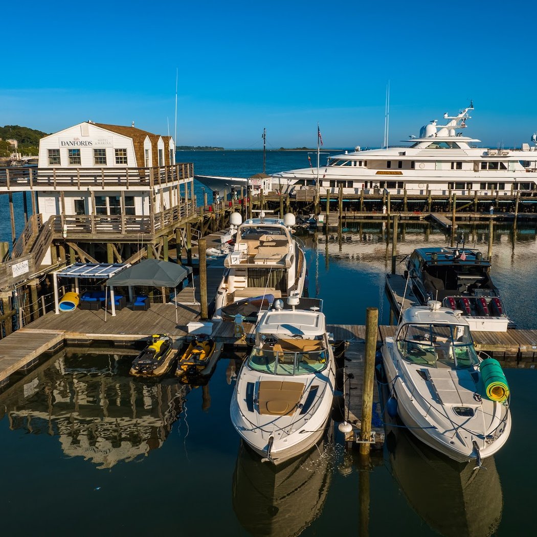 Danfords Hotel & Marina 2