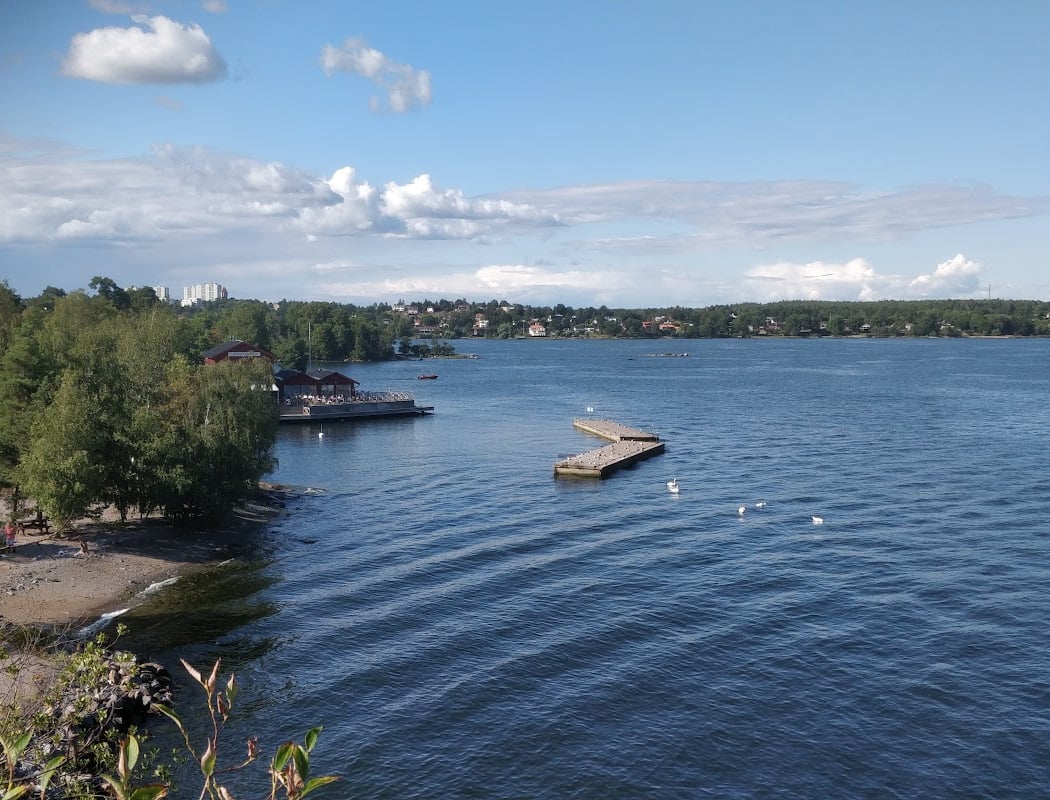 Fjäderholmarna 1