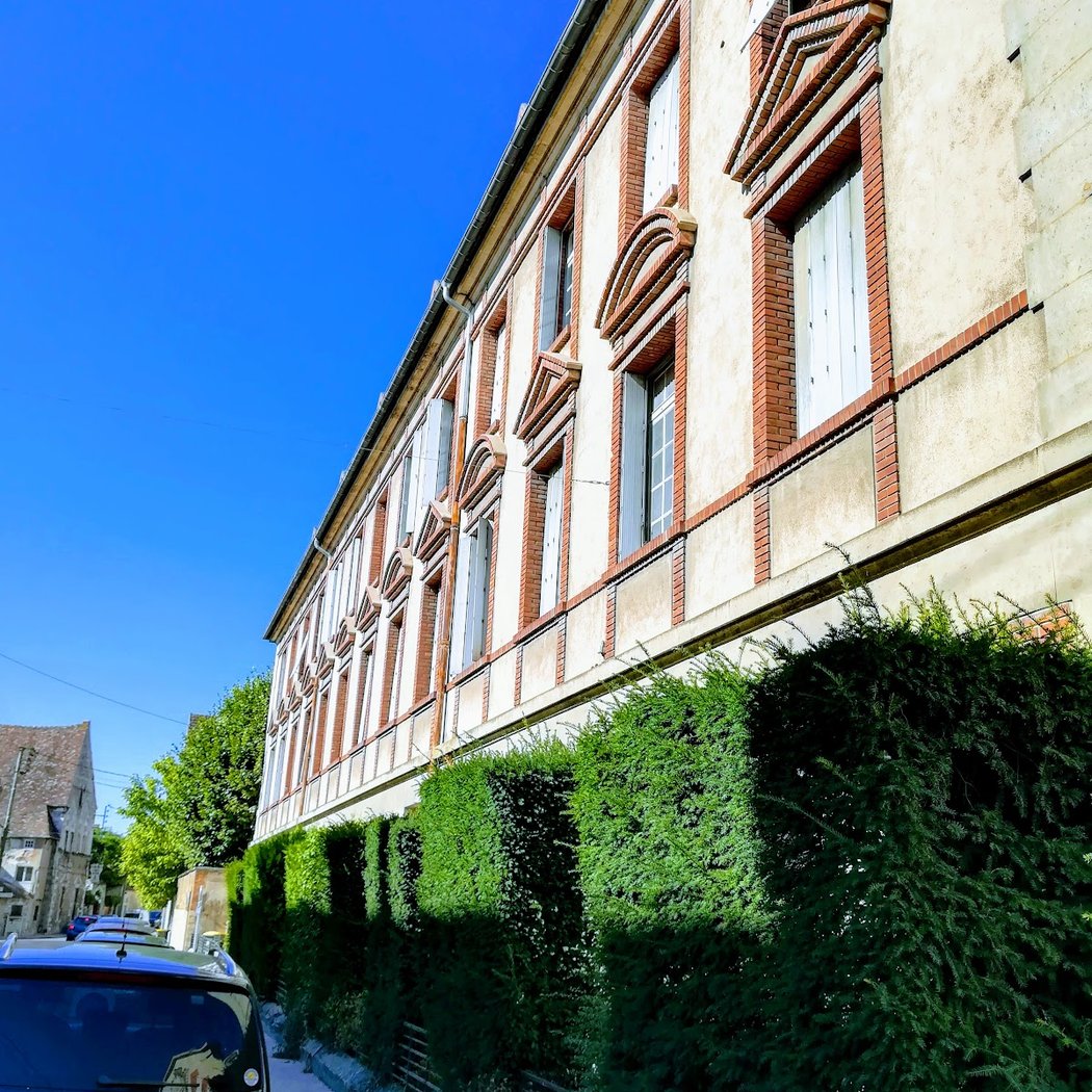 Centre Hospitalier Leon Binet Provins 3