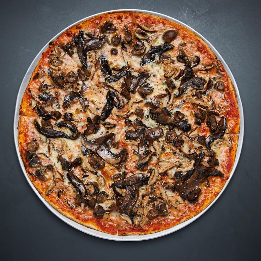 Vezzo NYC Thin Crust Pizza 1