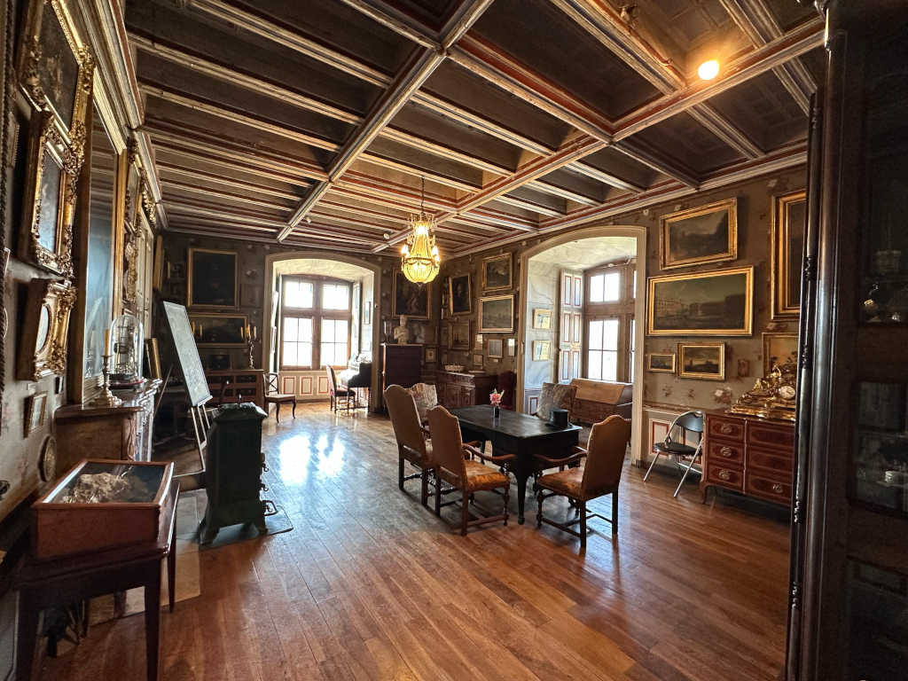 Chateau de Montrottier 1